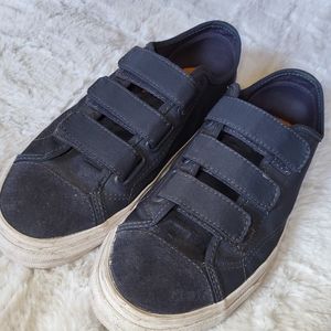 Vans scotchgard velcro slip on